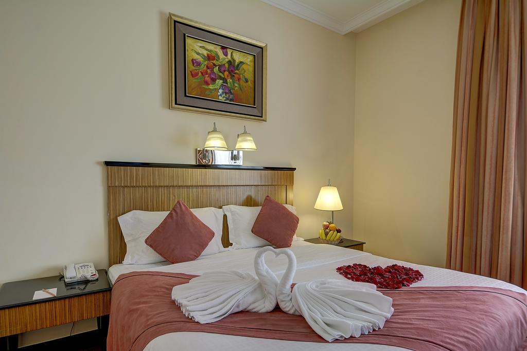 Rayan Hotel Corniche Sharjah Exterior foto