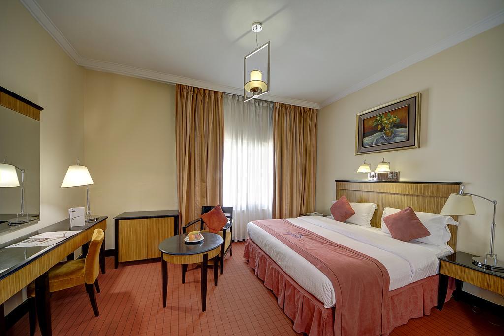 Rayan Hotel Corniche Sharjah Exterior foto