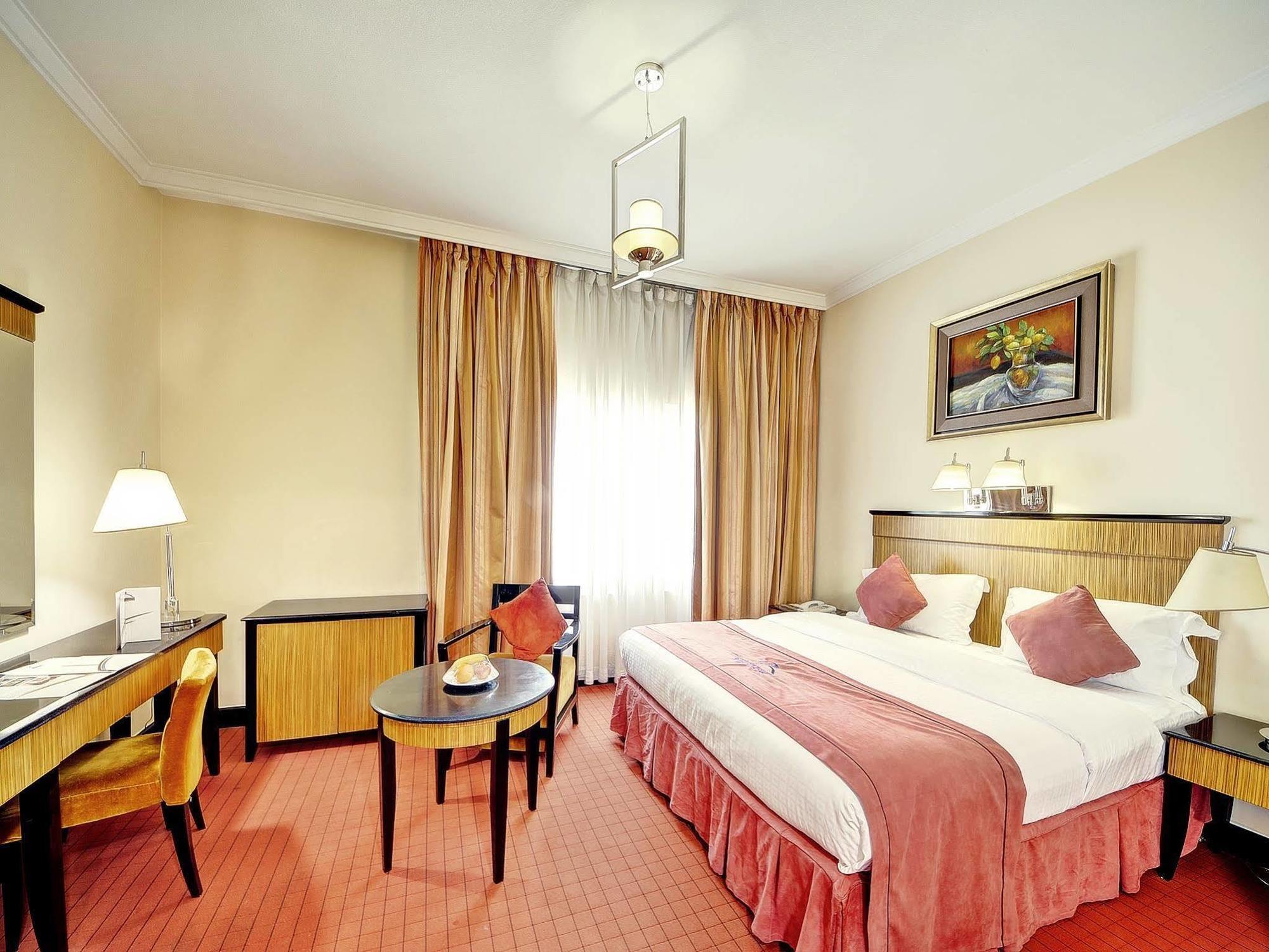 Rayan Hotel Corniche Sharjah Exterior foto
