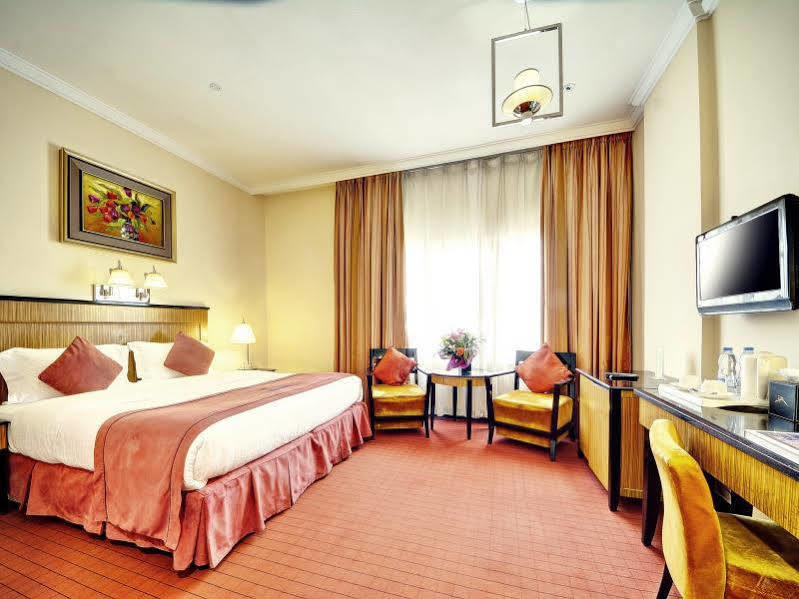 Rayan Hotel Corniche Sharjah Exterior foto